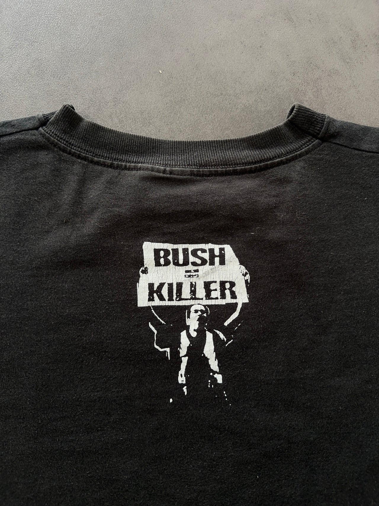 2000s Bush anti-flag faded tee (XL)