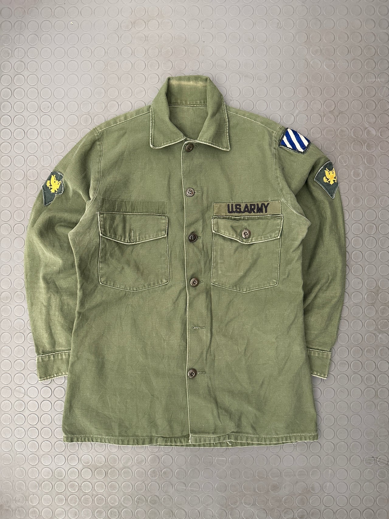 1967 OG-107 shirt (M)