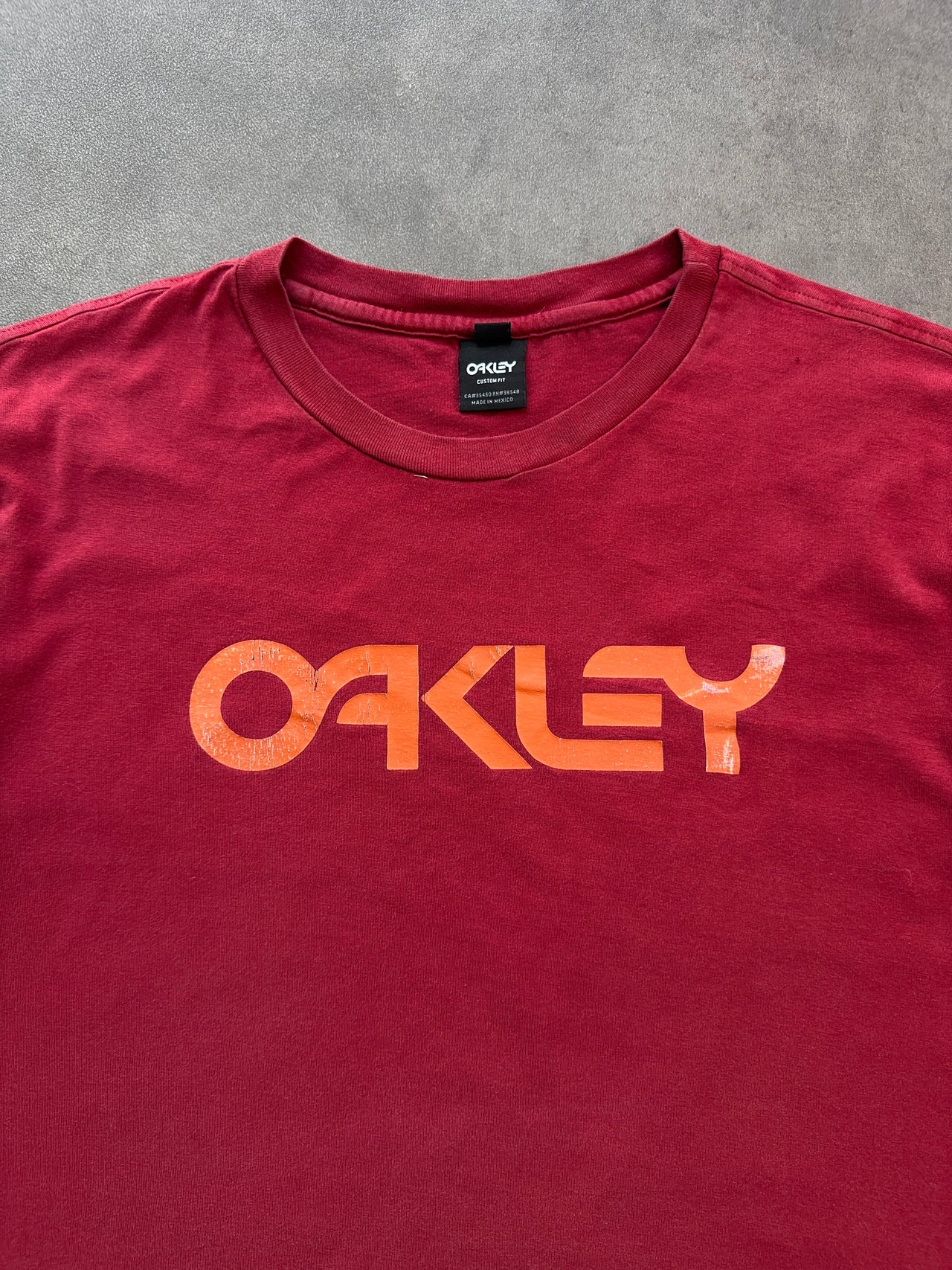 2000s Oakley Tee (L)