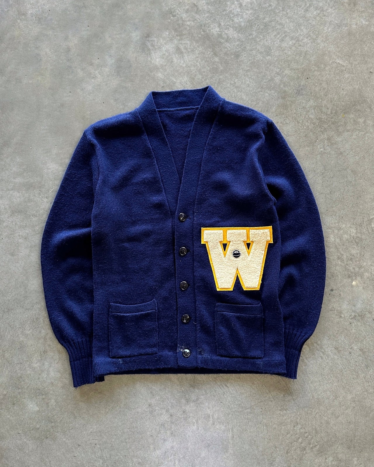 1980s Letterman cardigan (M)