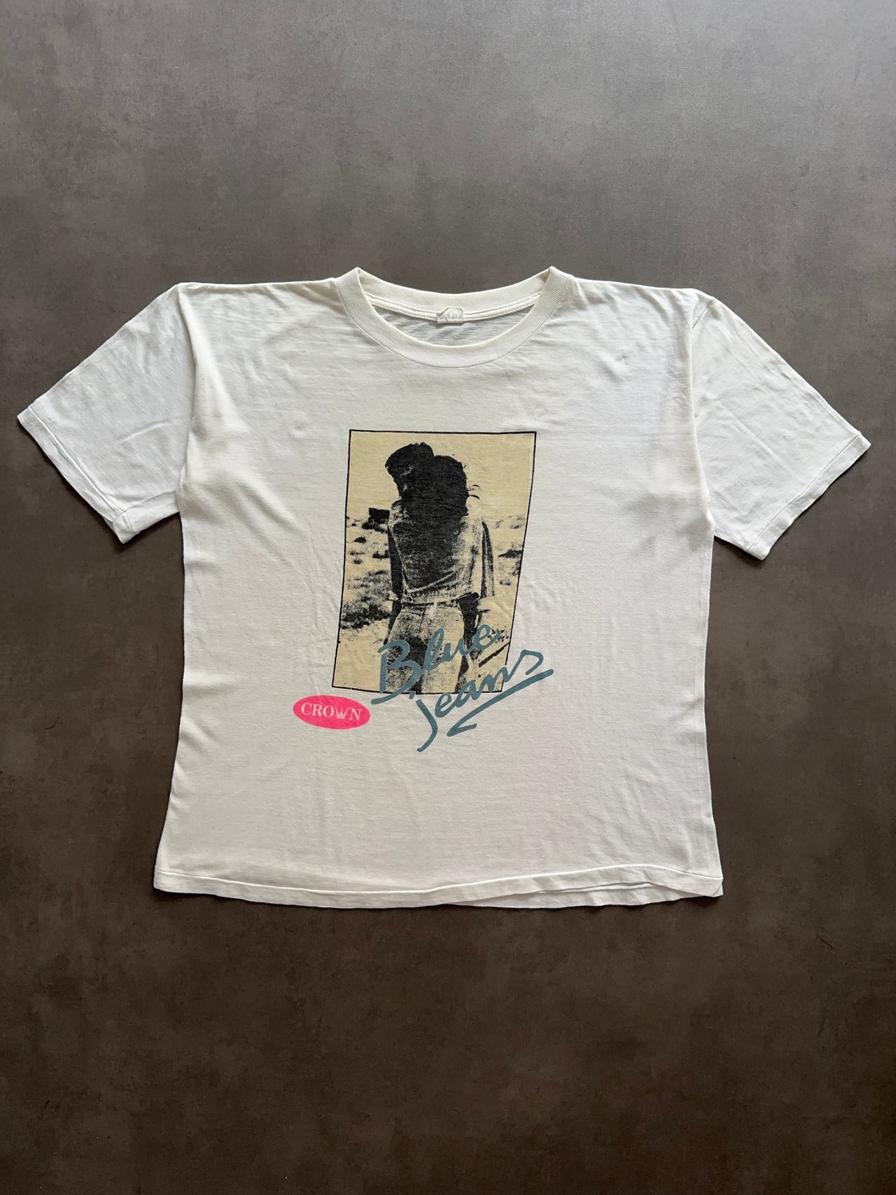 1980s blue jeans tee (L)