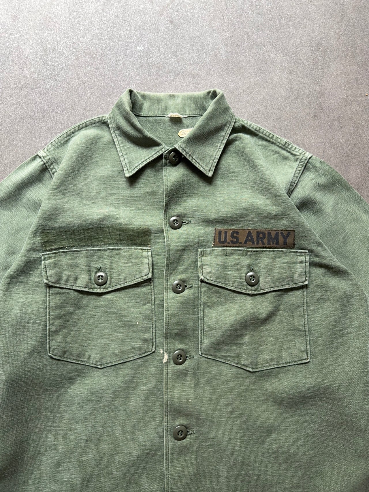 1960s OG-107 vietnam era Army Shirt (M)