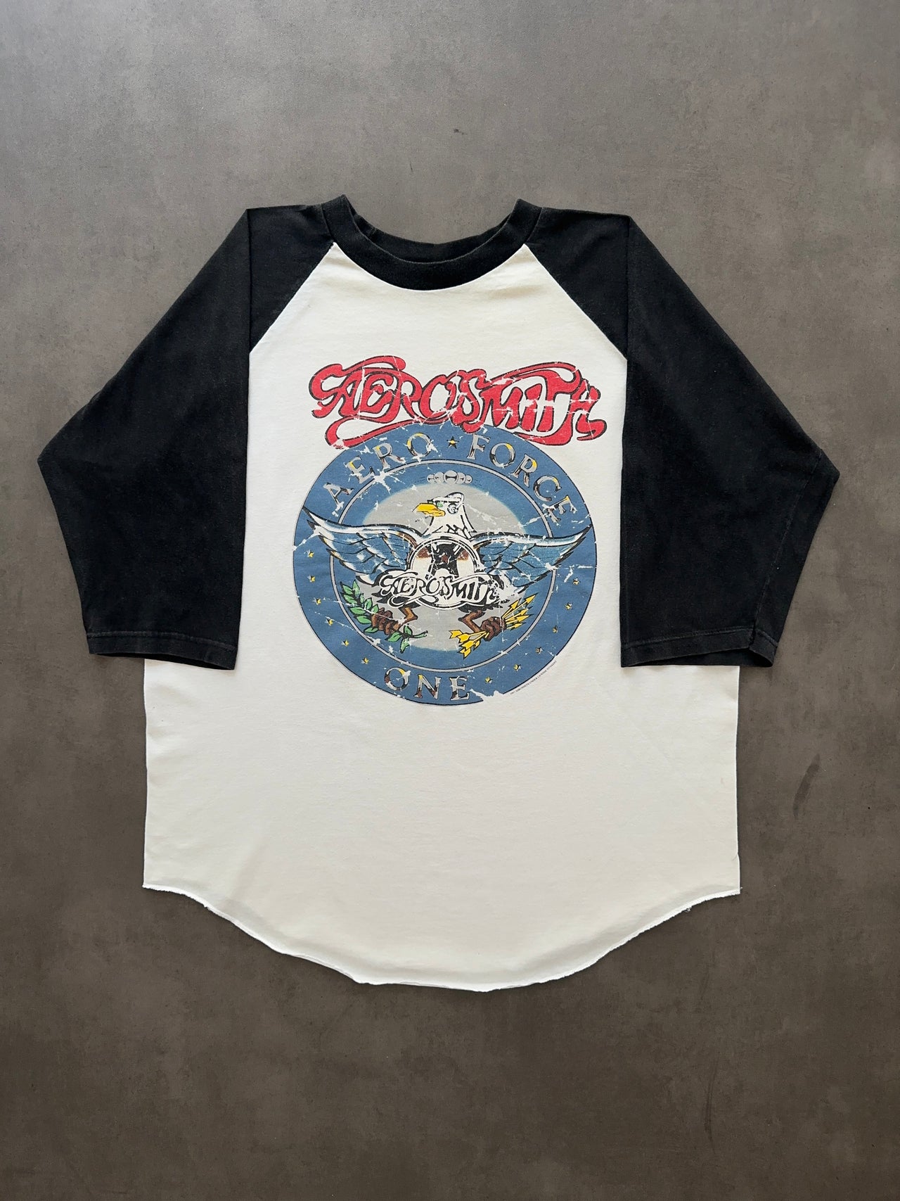 1990s Aerosmith raglan faded tee (L)