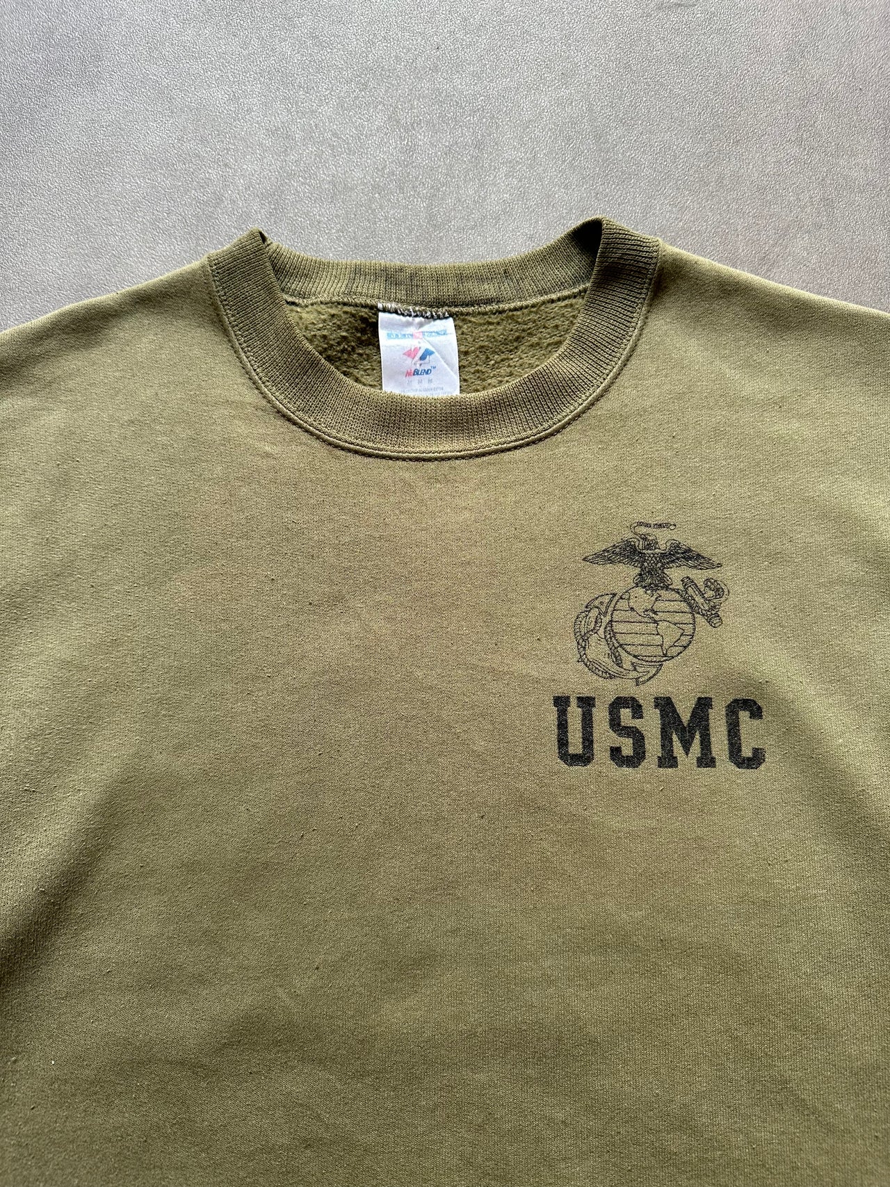 2000s USMC crewneck (M)