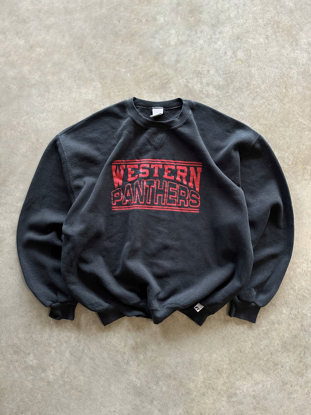 1990s Russel Athletic crewneck (XL)