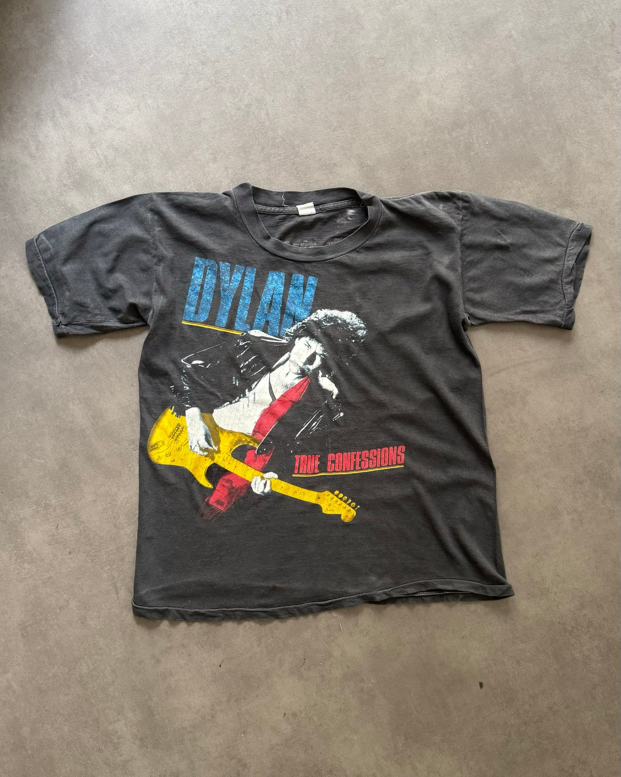 1980s Bob Dylan true confessions tour tee (M)