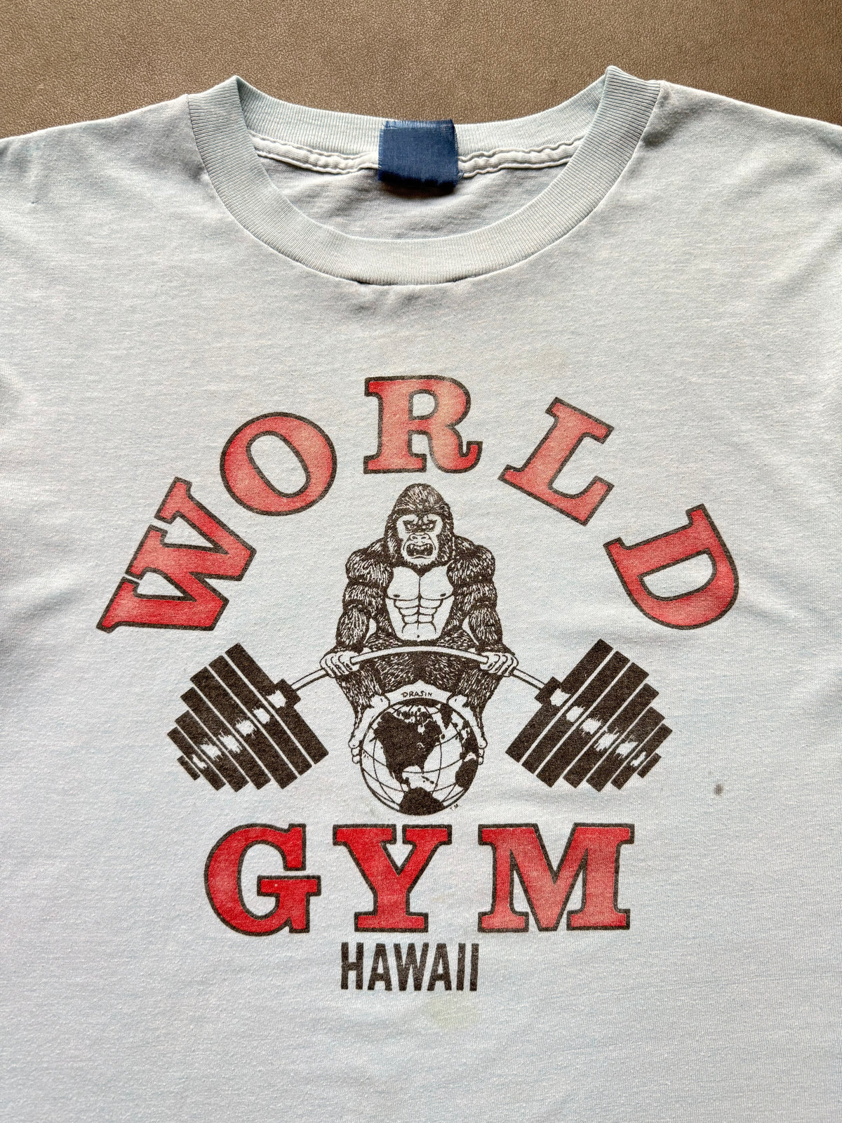 1980s World Gym faded tee (M/L)