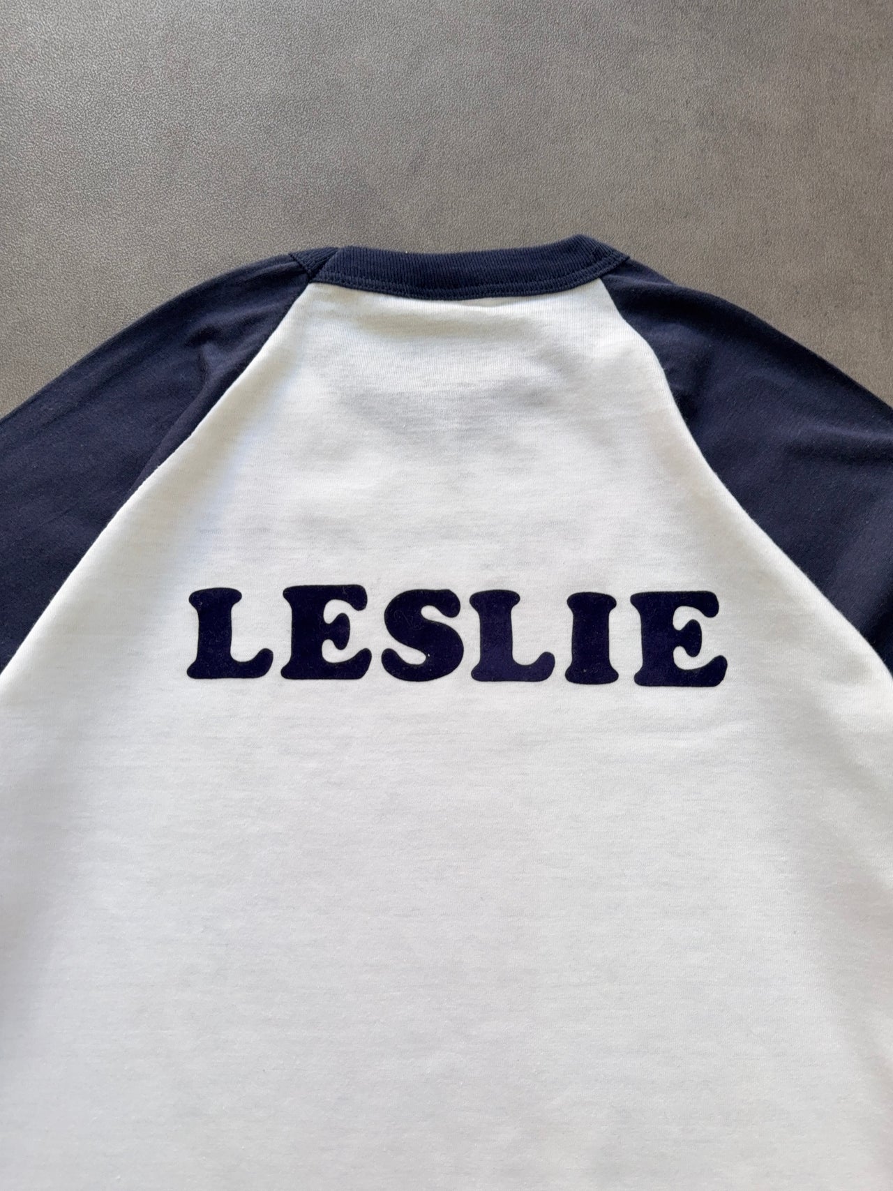 1980s “Leslie” Raglan longsleeve (S)