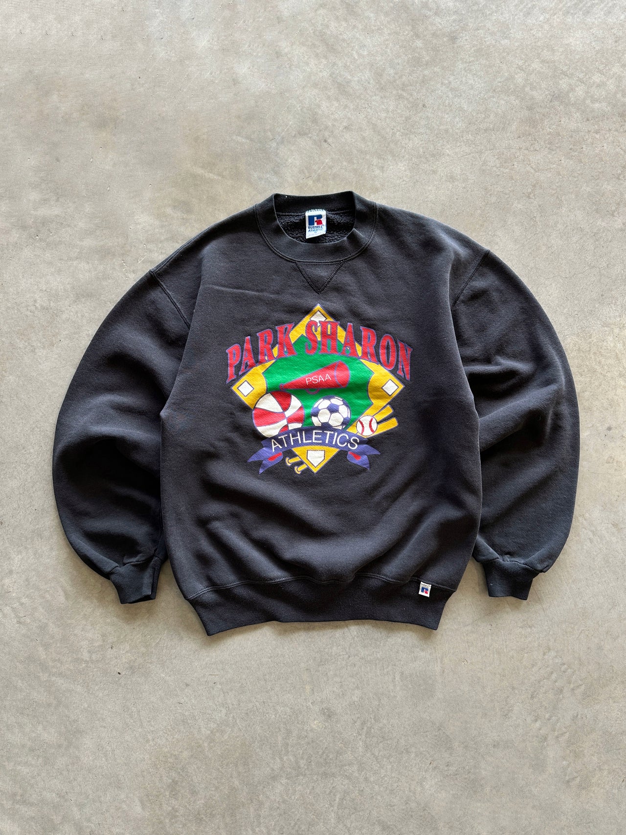 1990s Russell Athletic crewneck (M)