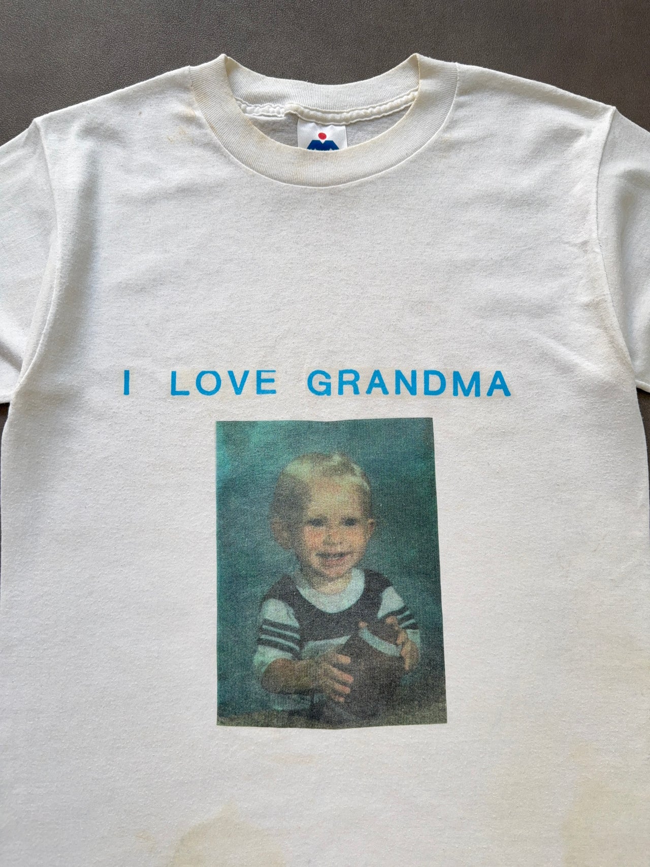 1980s I love grandma tee (M)