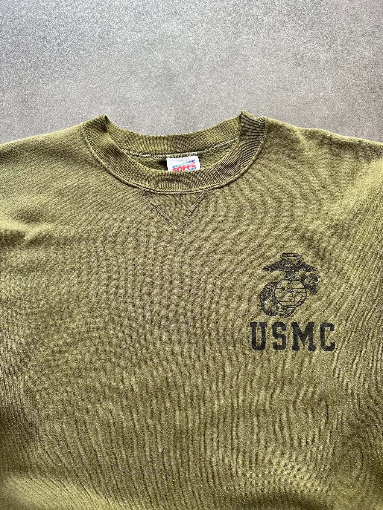 2000s USMC crewneck (M)