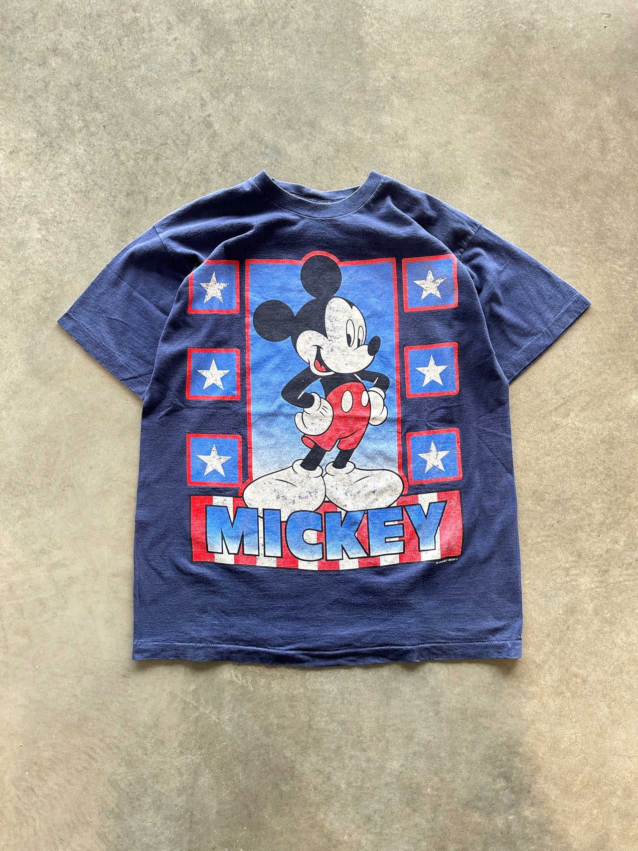 90s Mickey Mouse single stitch tee (XL)