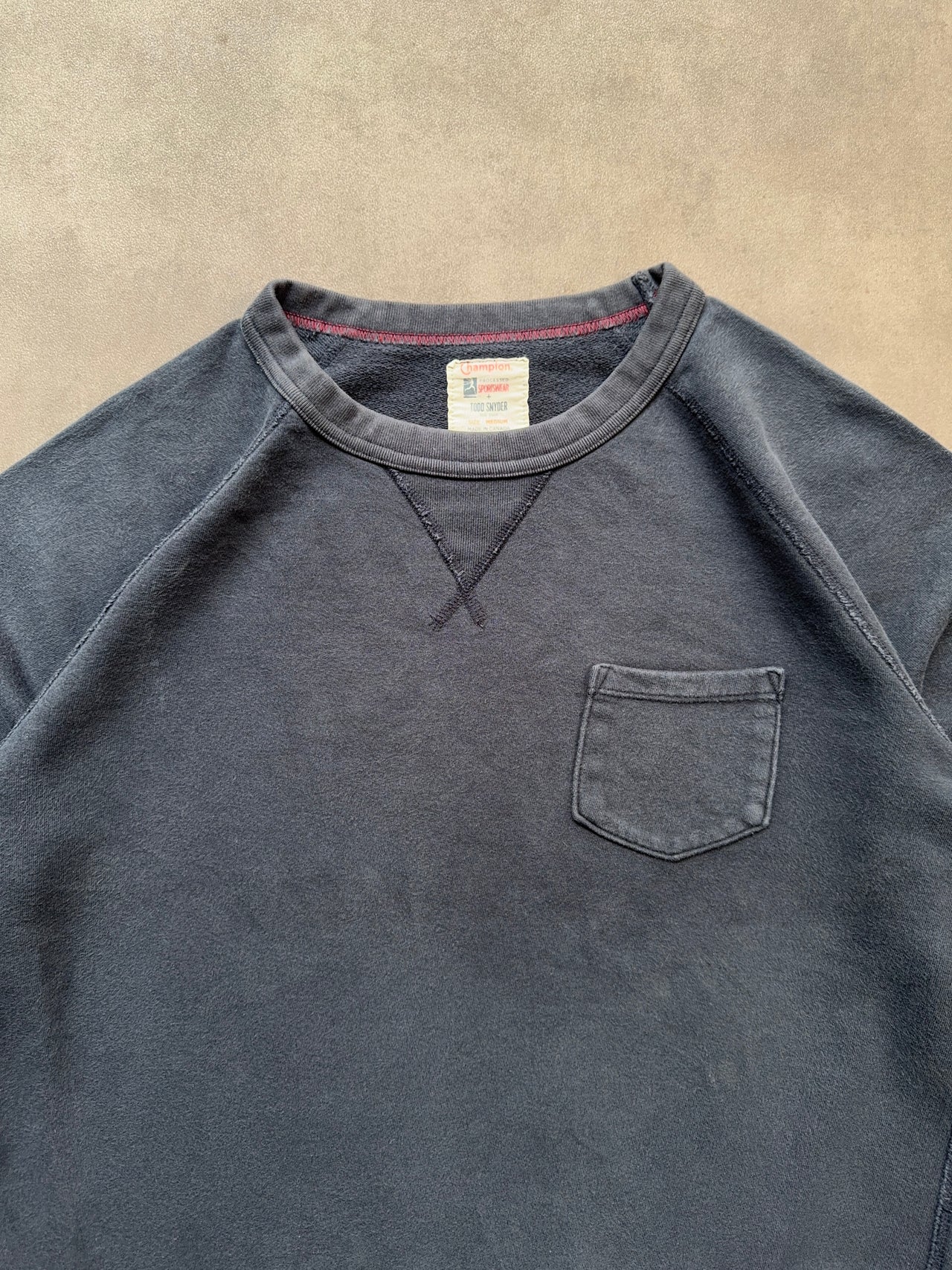 2000s Champion Sweatshirt (M)