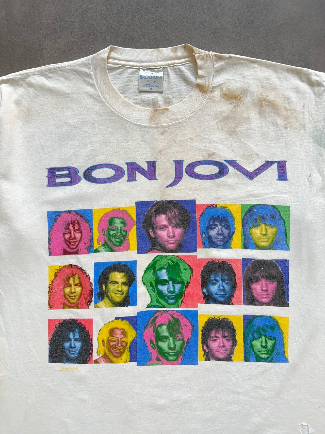 1990s Bon Jovi tee (XL)