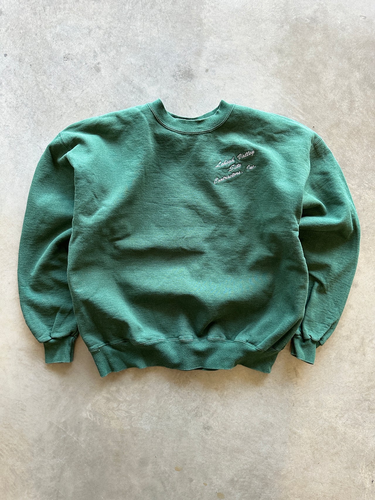 90s graphic crewneck (L)