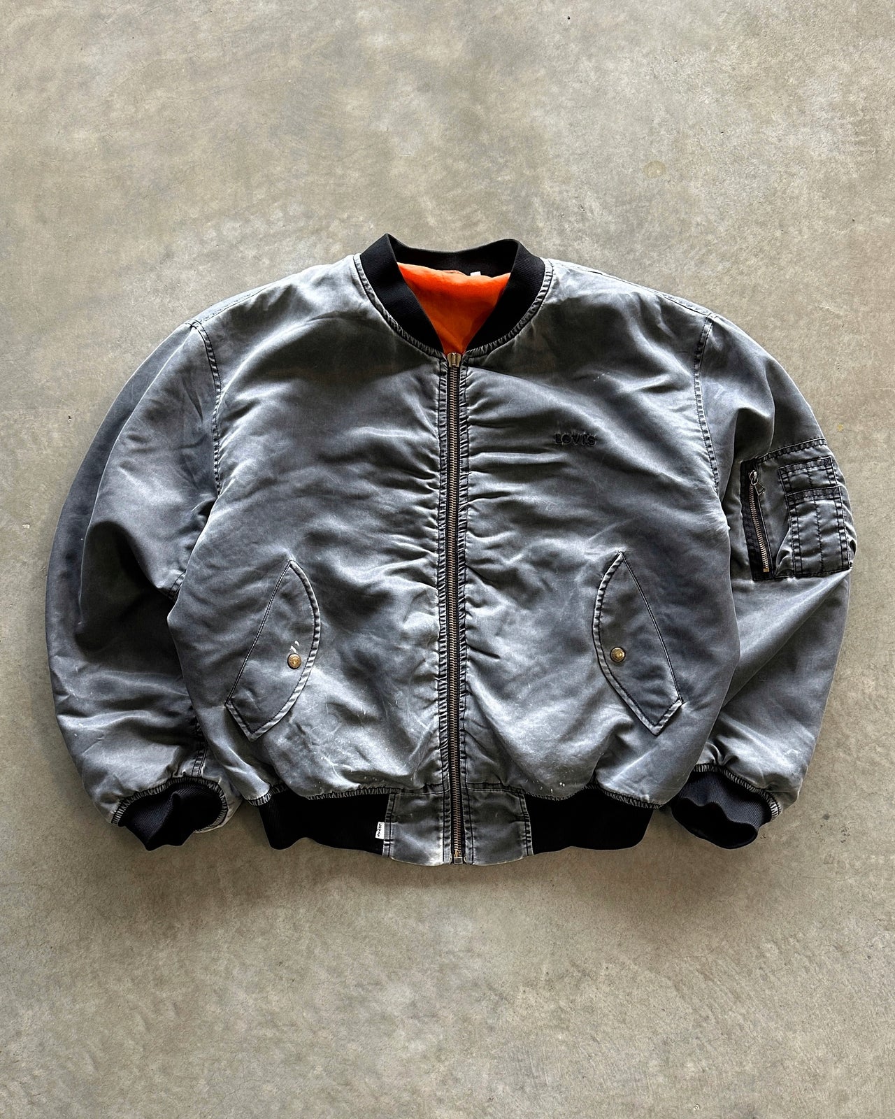 1990s MA1 Levi's bomber jacket (L)