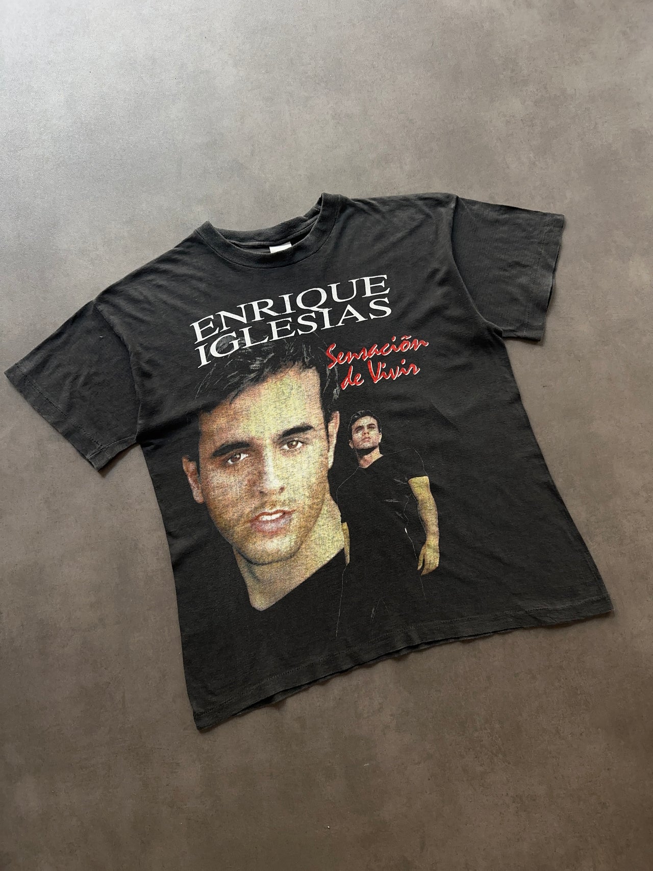 1990s Enrique Iglesias faded tee (L)