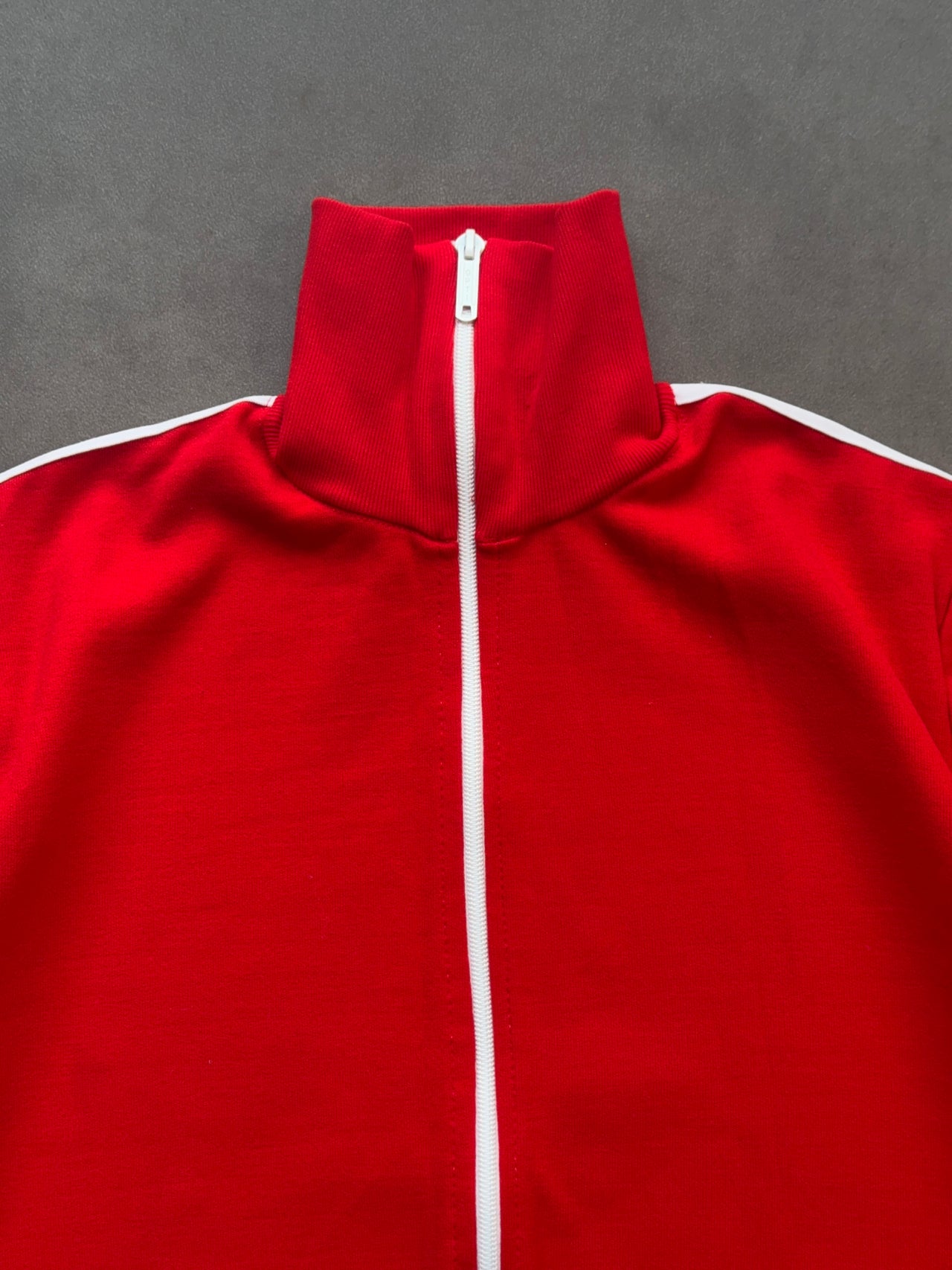 2000s Zip Sweatshirt (S)