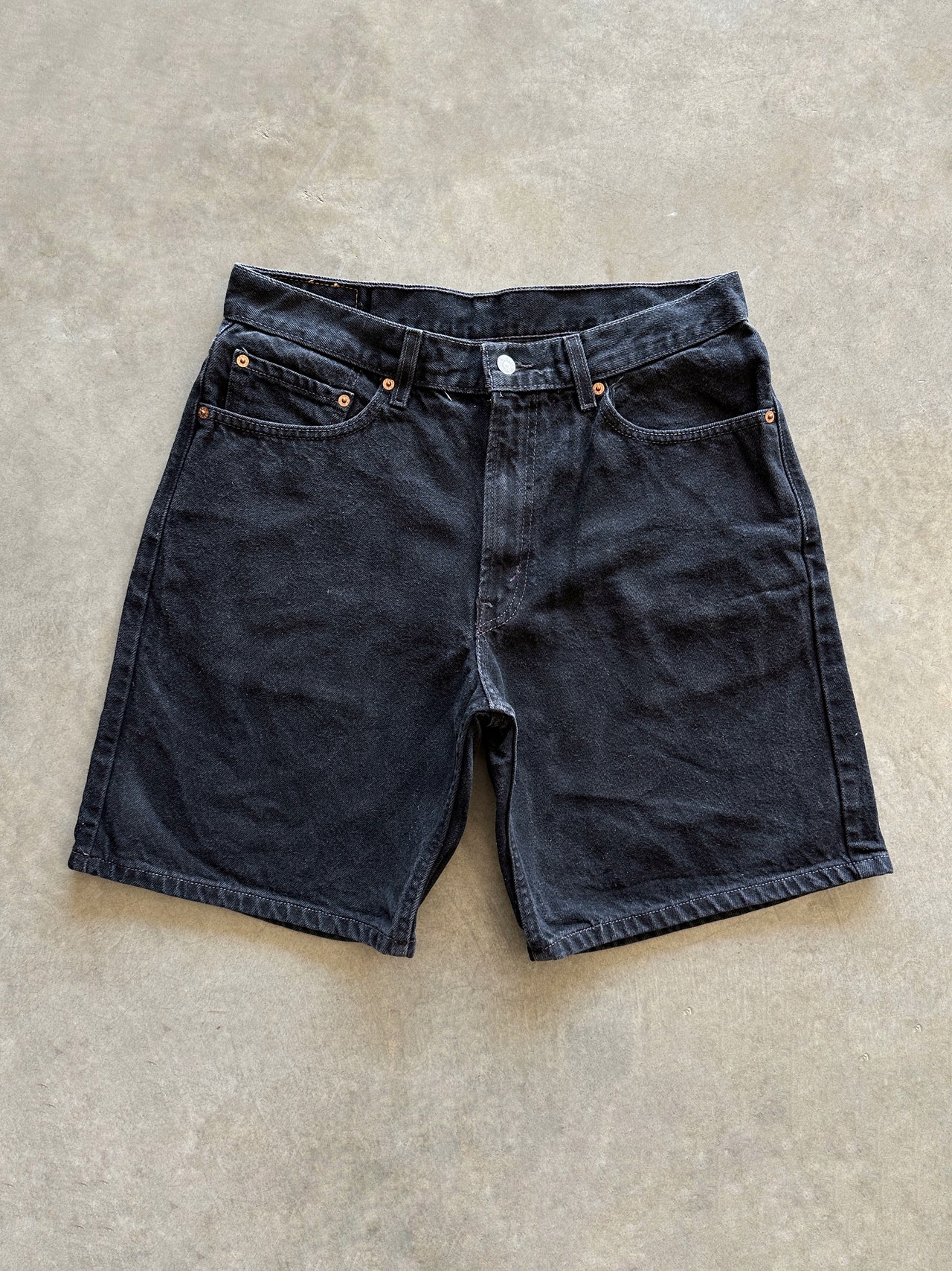 2000s Levis denim shorts (33)