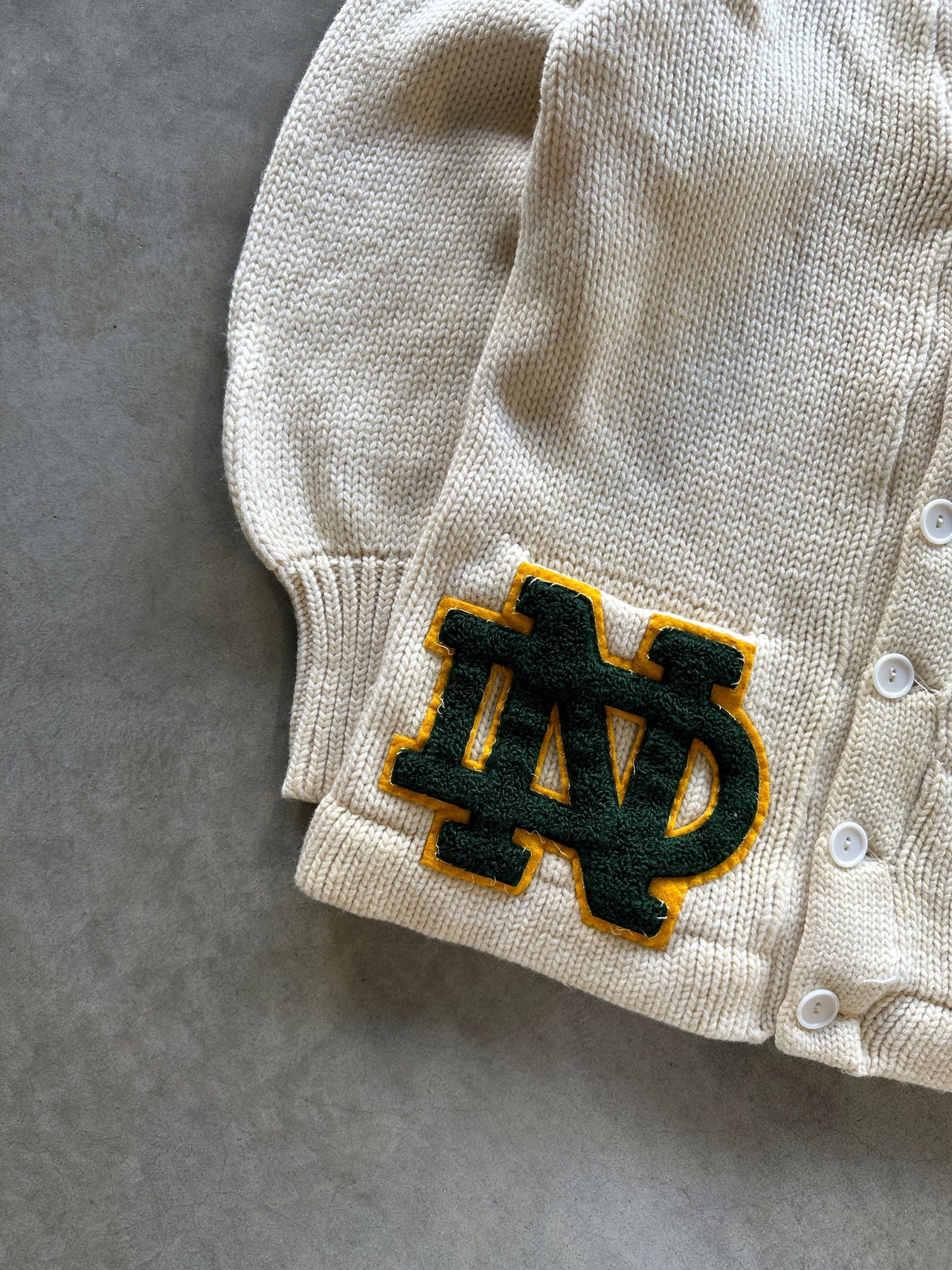 1970s Letterman cardigan (M)
