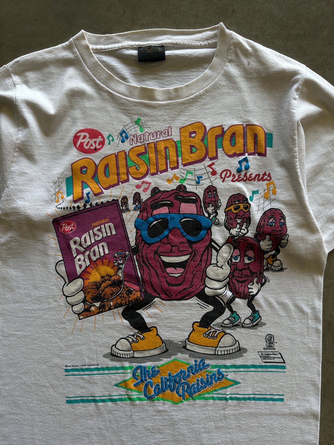 1980s The California Raisins tee (L)