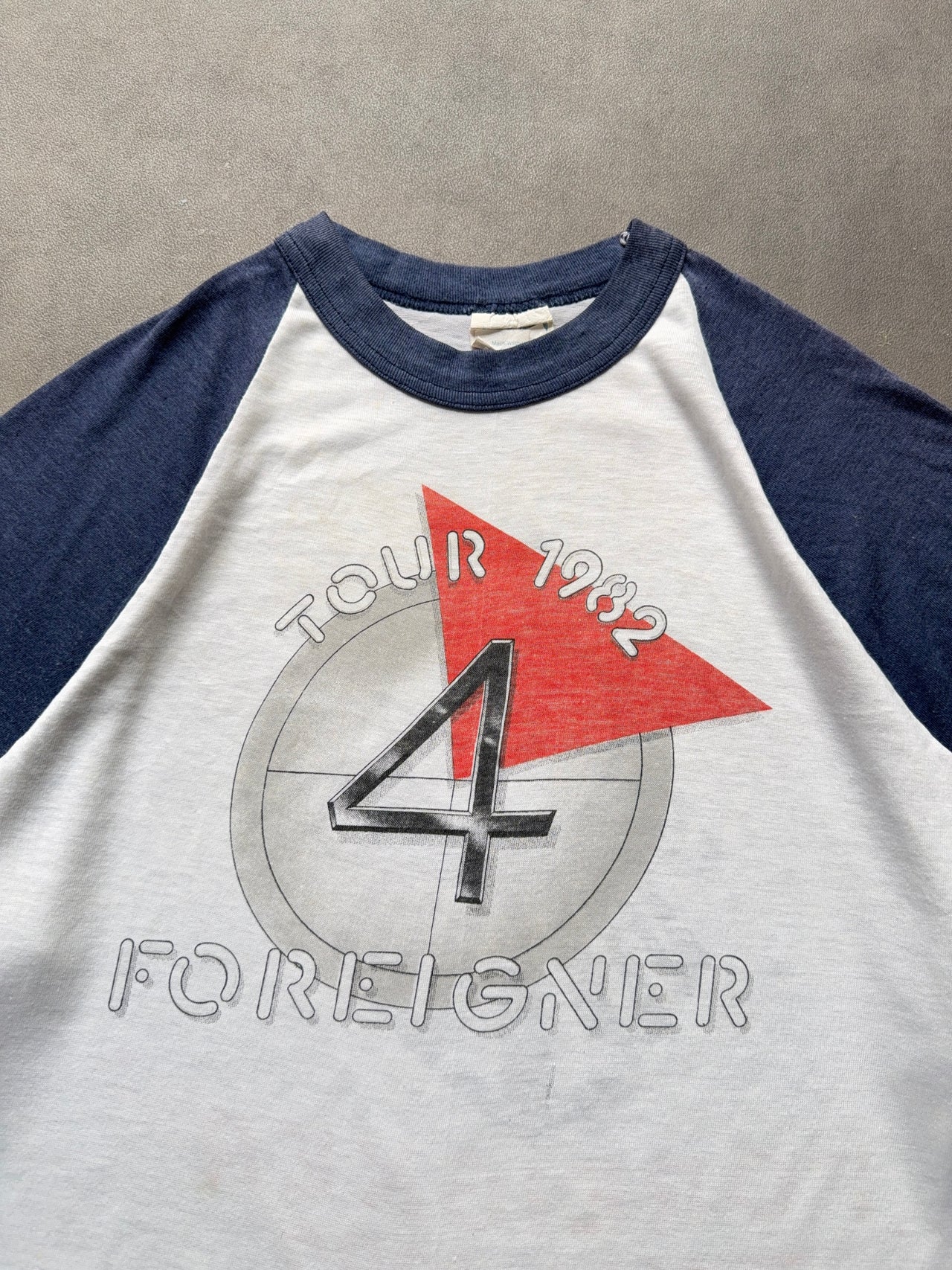 1980s Foreigner tour raglan tee (M)