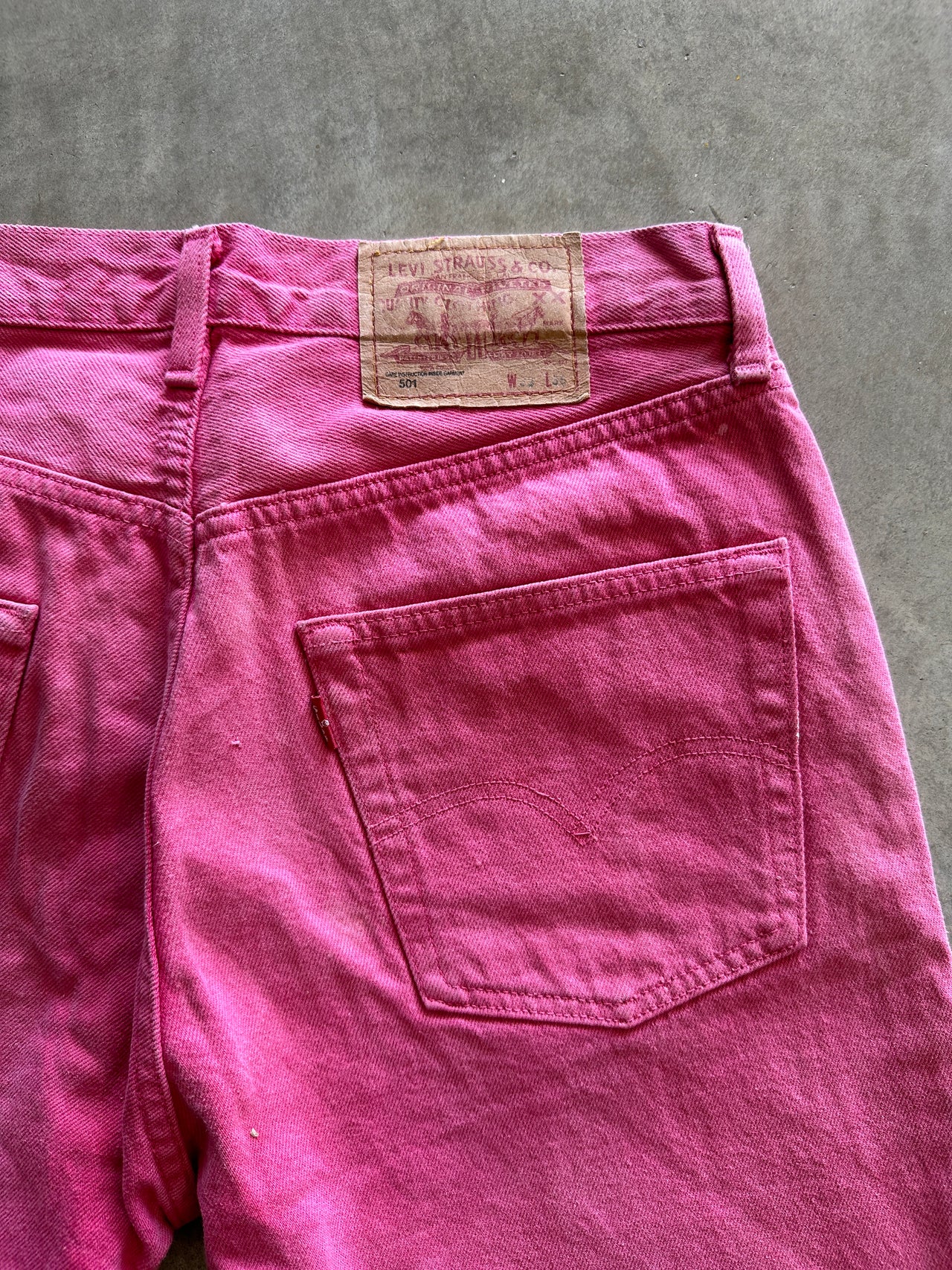1990s Levis denim shorts (33)