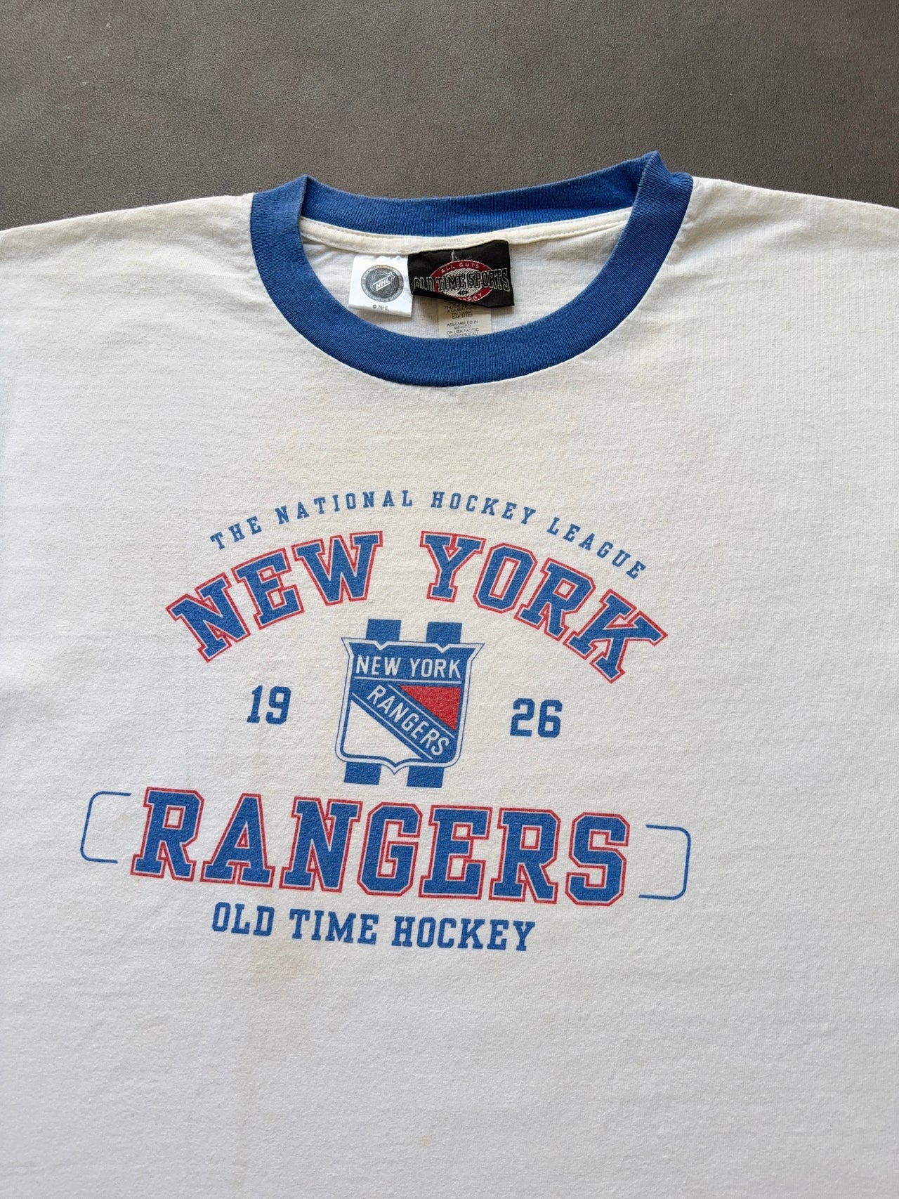 2000s NHL ringer tee (XL)