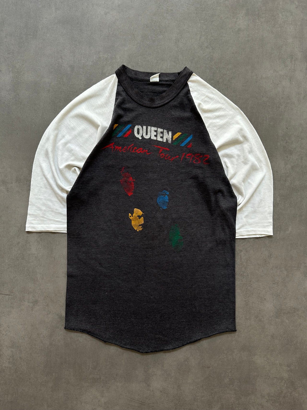 1980S QUEEN TEE (M)