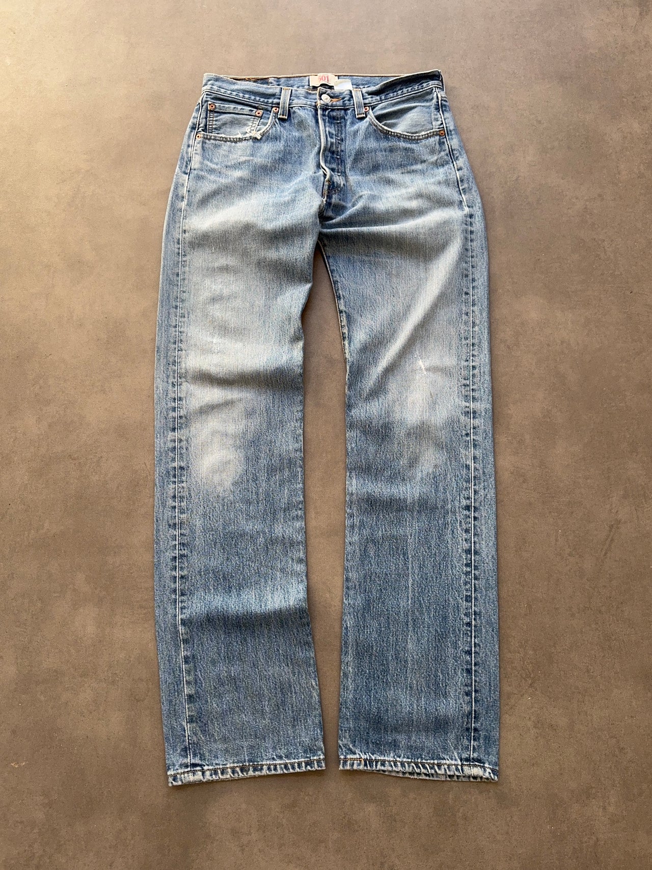 2000s Levi’s 501 W33 L36
