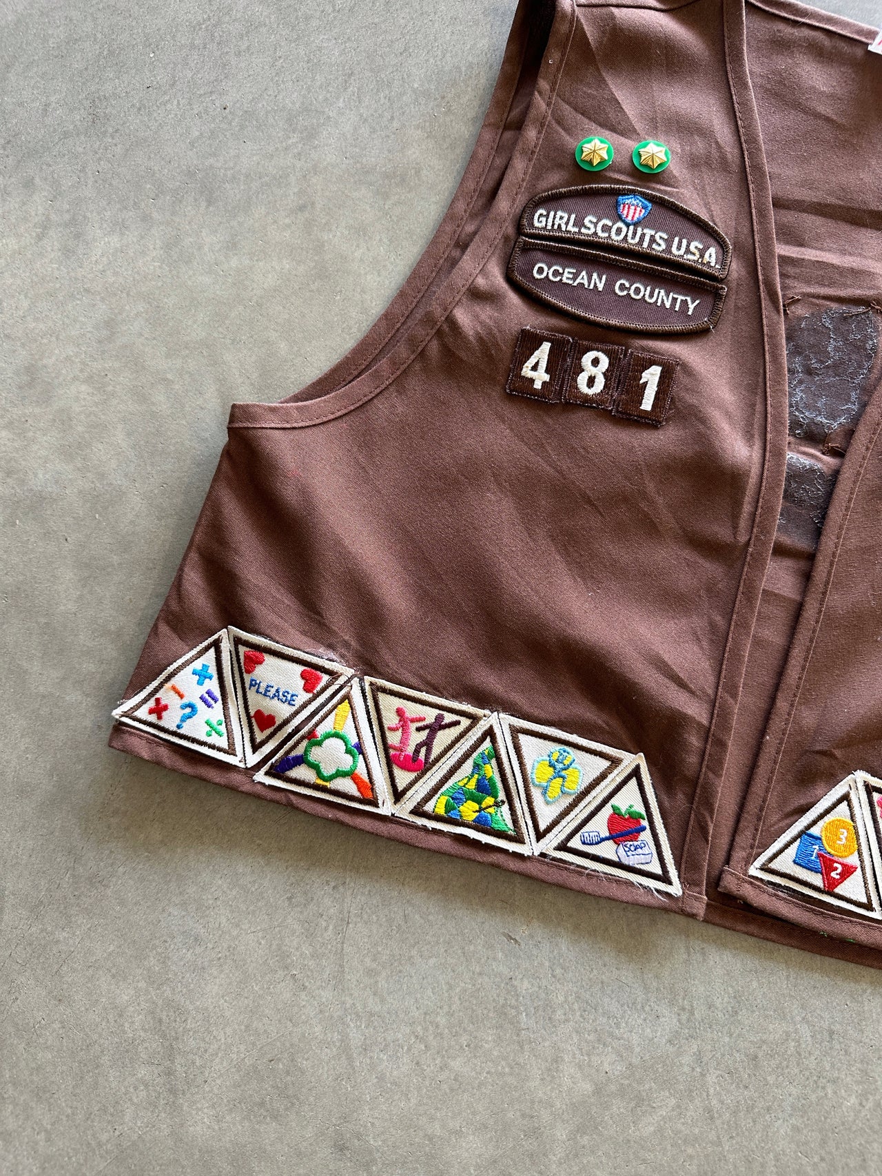 2000s scout vest (XS)