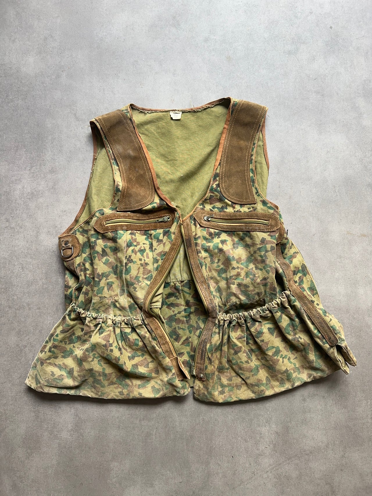 1970s Hunting Vest (M)