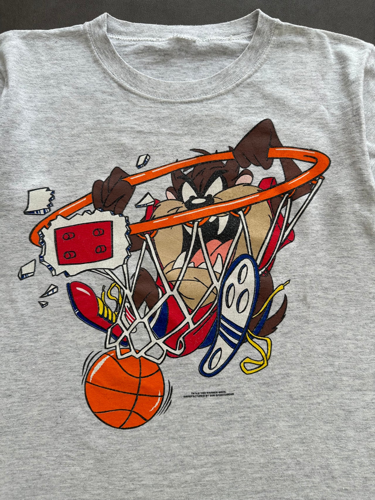 1990s Tazmania Basketball tee (S)