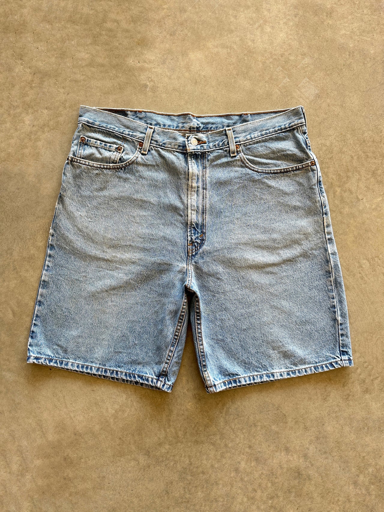 1990s Levis denim shorts (40)
