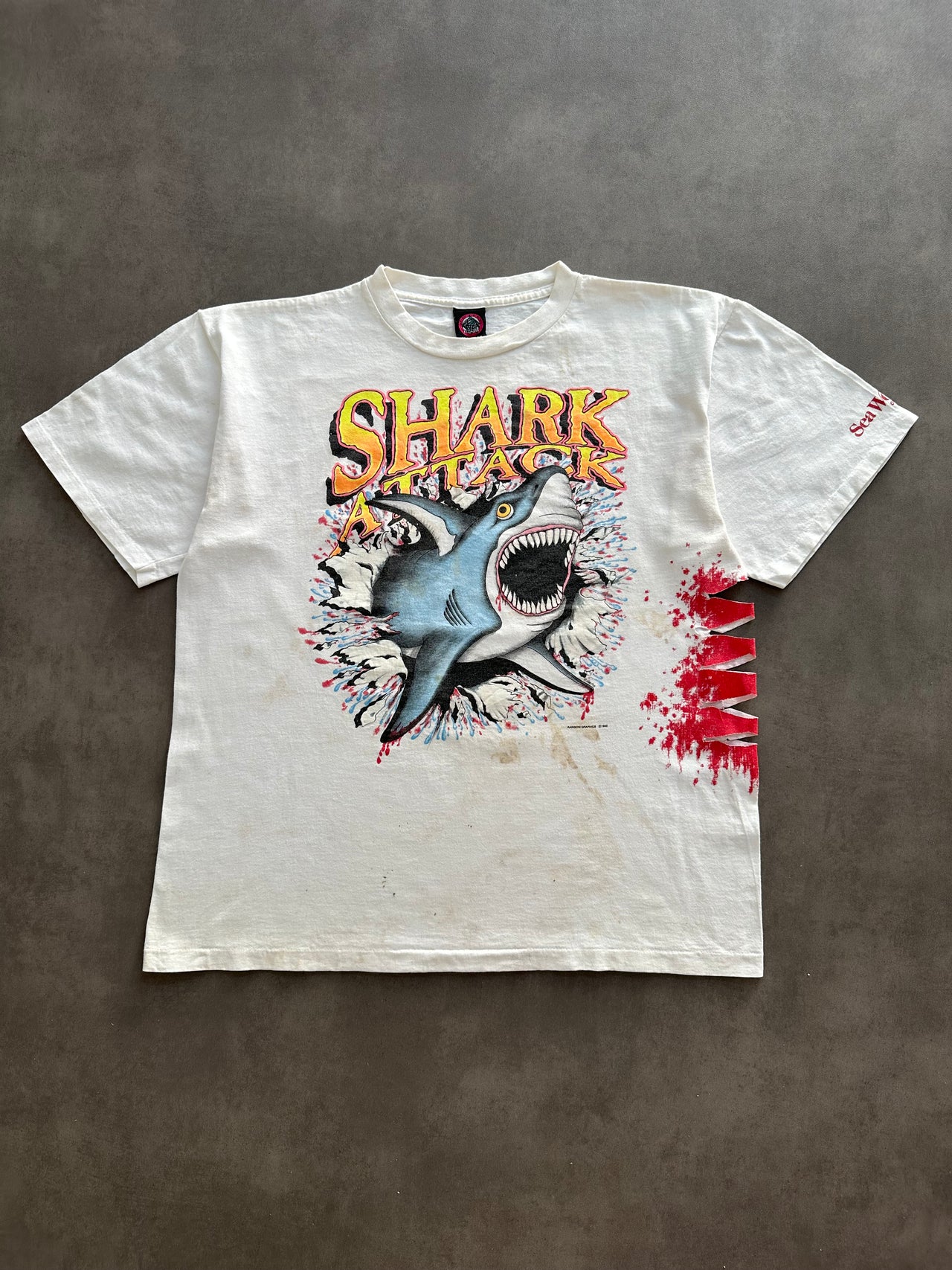 1990s Shark Attack tee (XL)