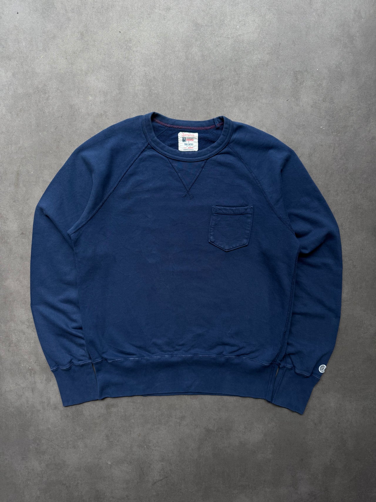 2000s Champion Raglan Crewneck (M)