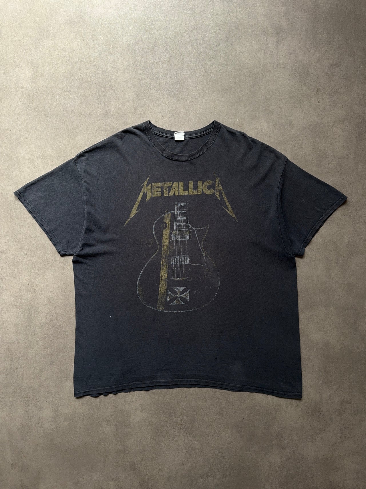 2000s Metallica tee (XXL)