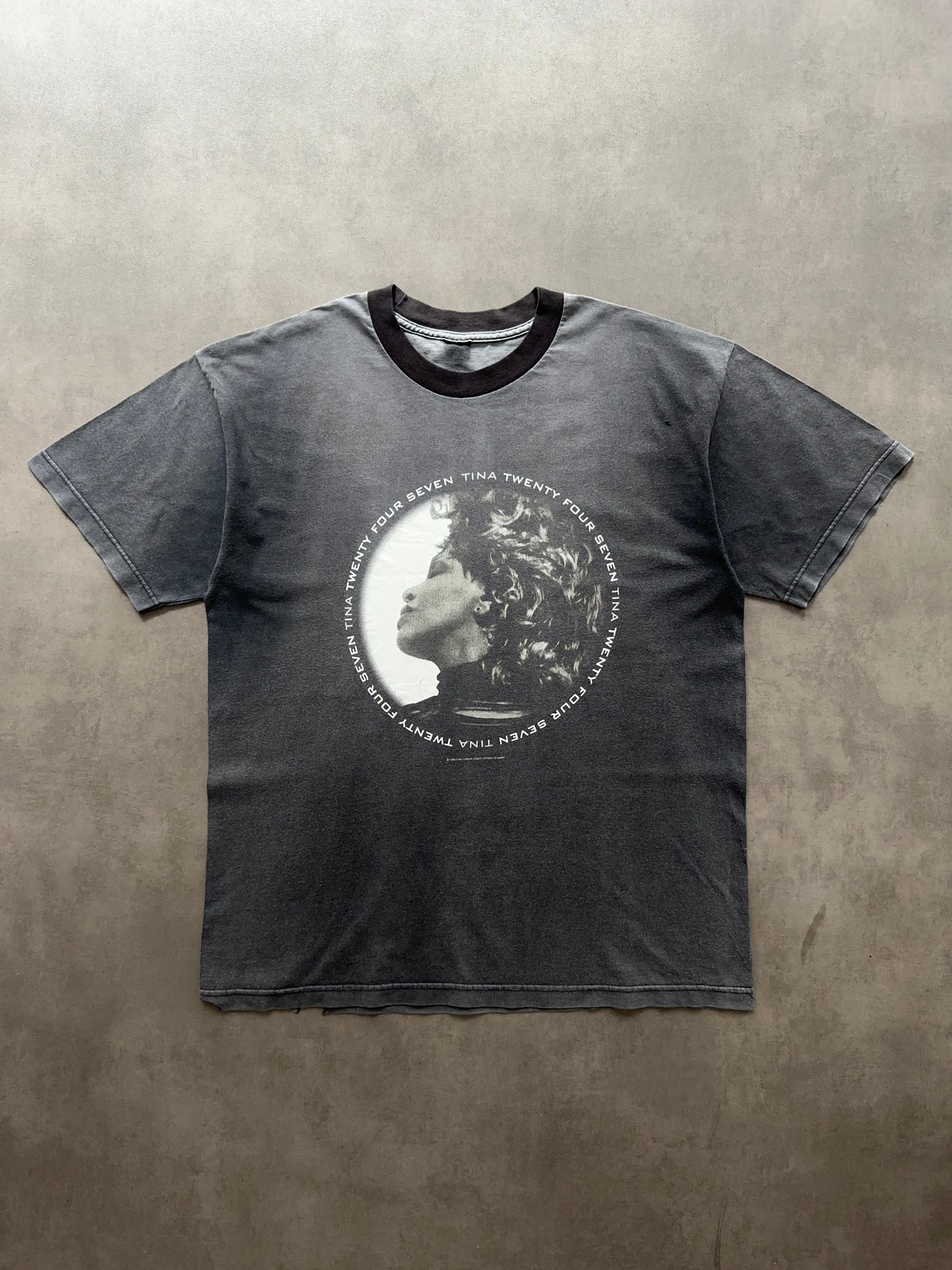 2000s Tina Turner tour faded tee (L)