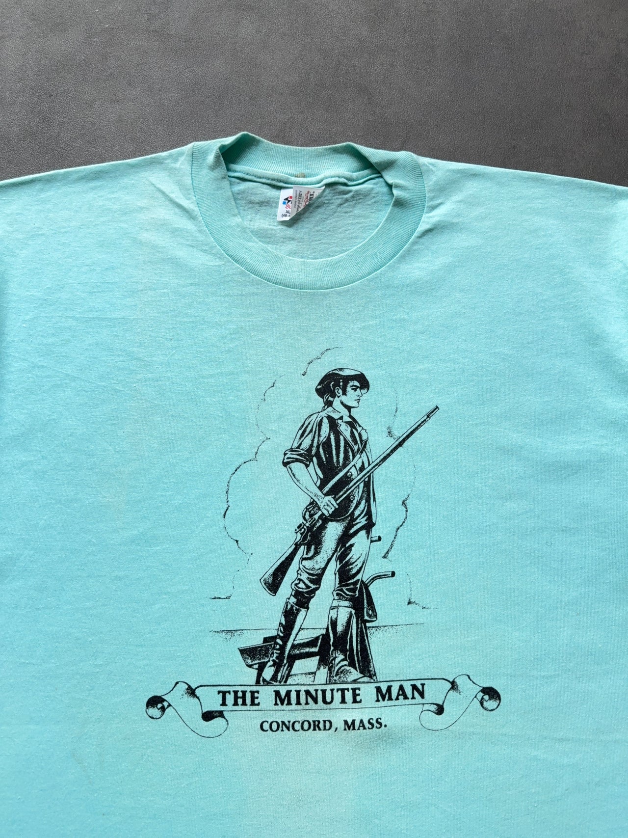 1990s The minute man tee (XL)
