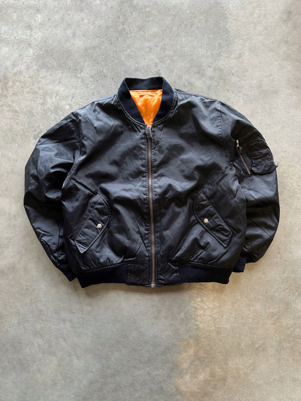 90s MA1 bomber jacket (XL)
