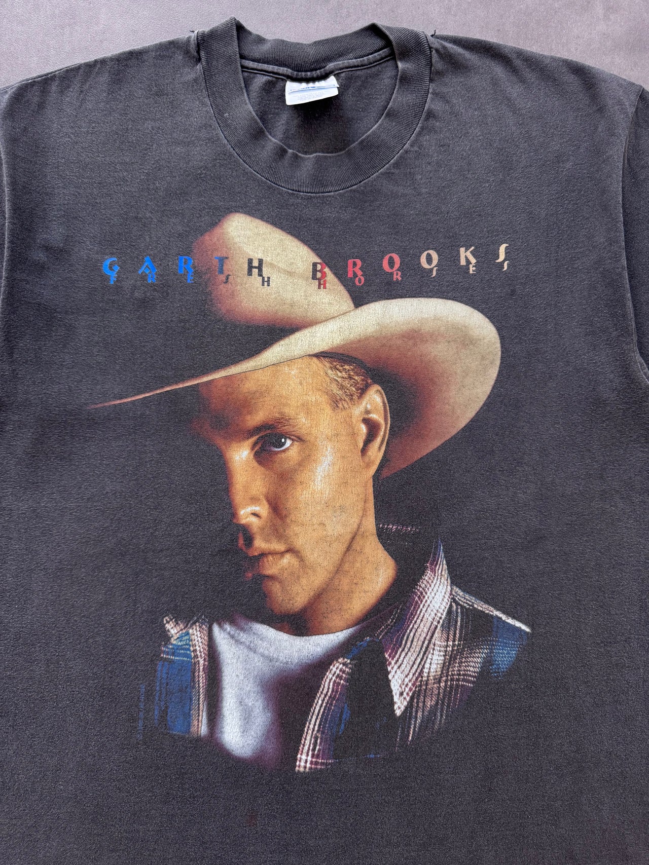 1990s Garth Brooks tee (L)