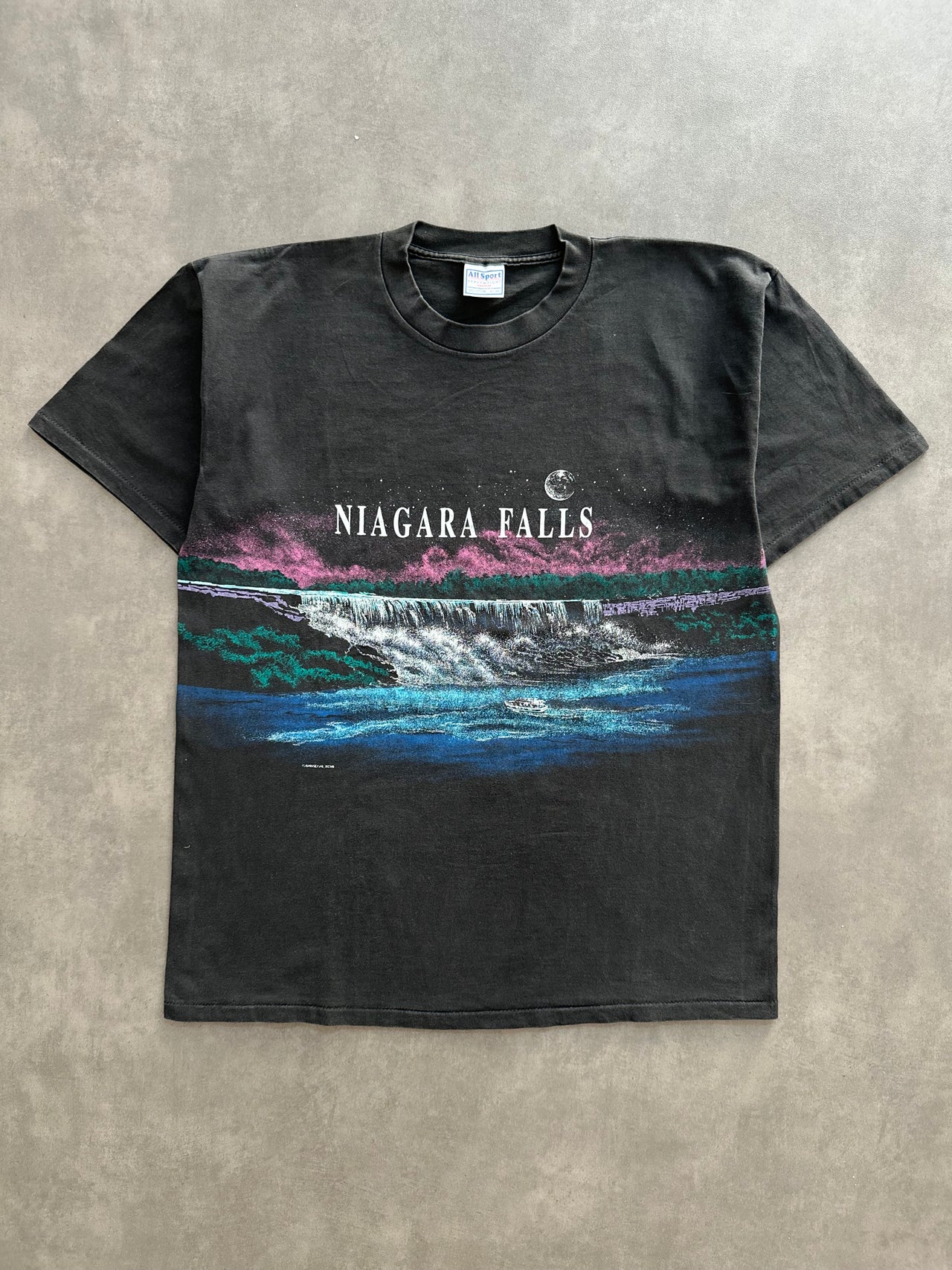 1990s Niagara Falls tee (xl)