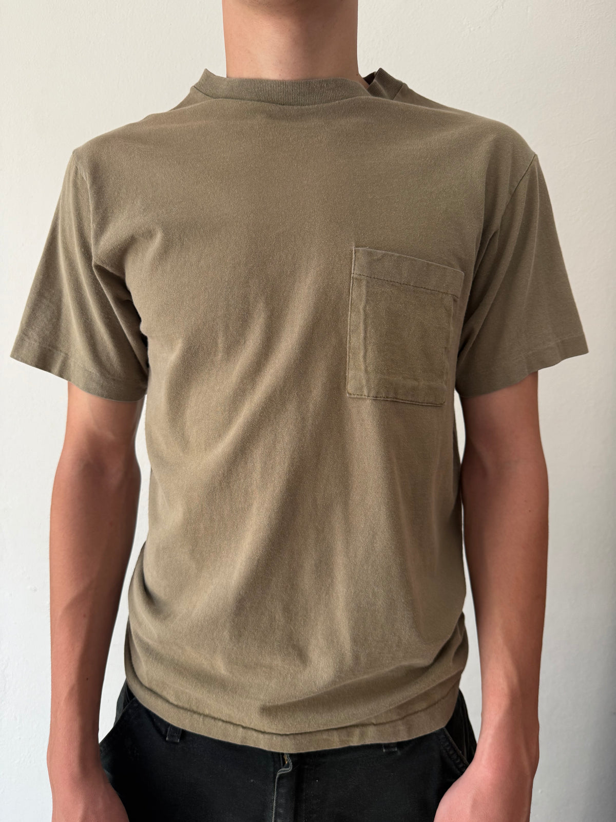 1990s Pocket sand tee (L)