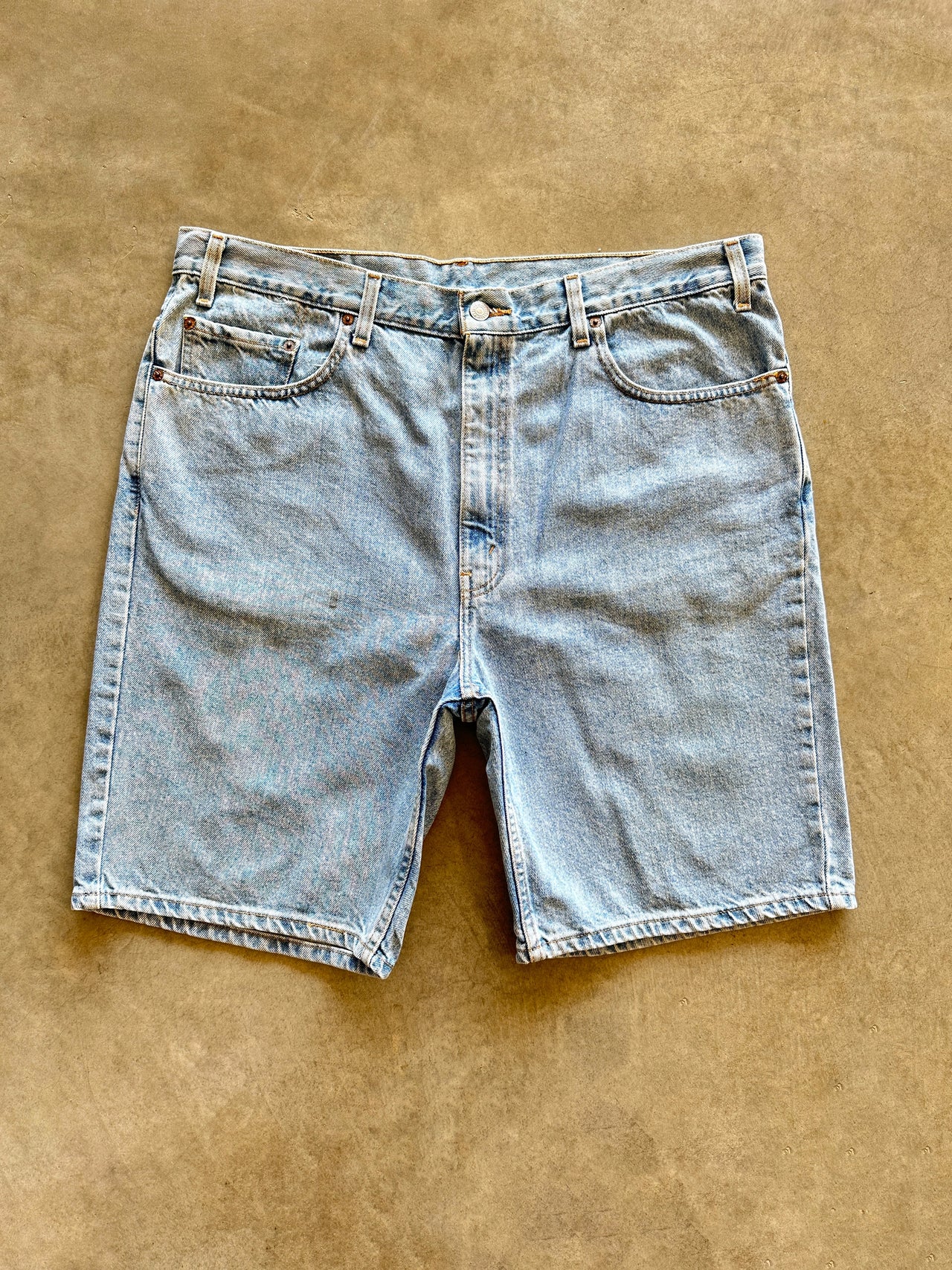 1990s Levis denim shorts (38)
