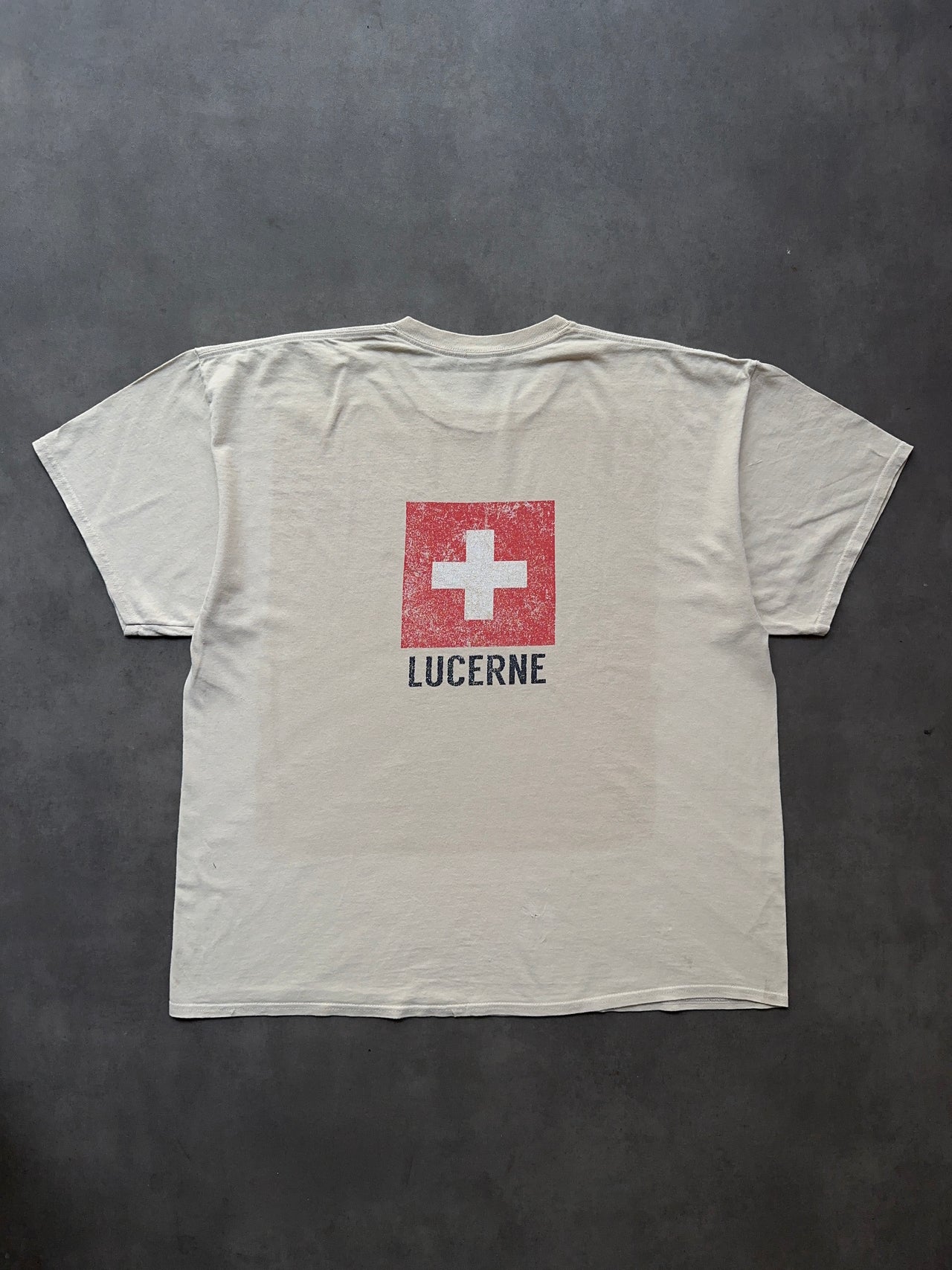 2000s Lucerne (XL)