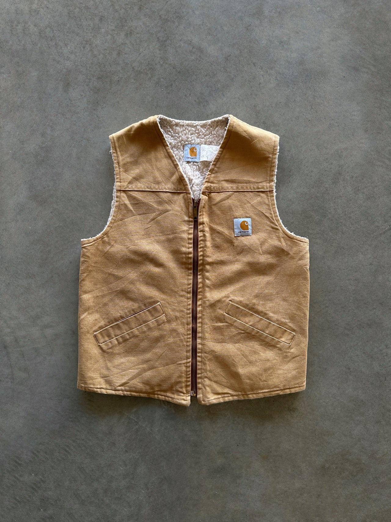 90s Carhartt sherpa vest (M)