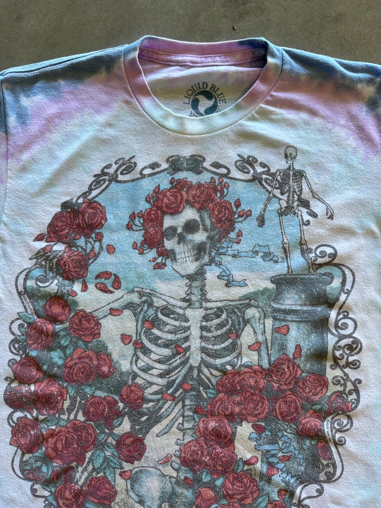 2000s Grateful Dead tee (M)