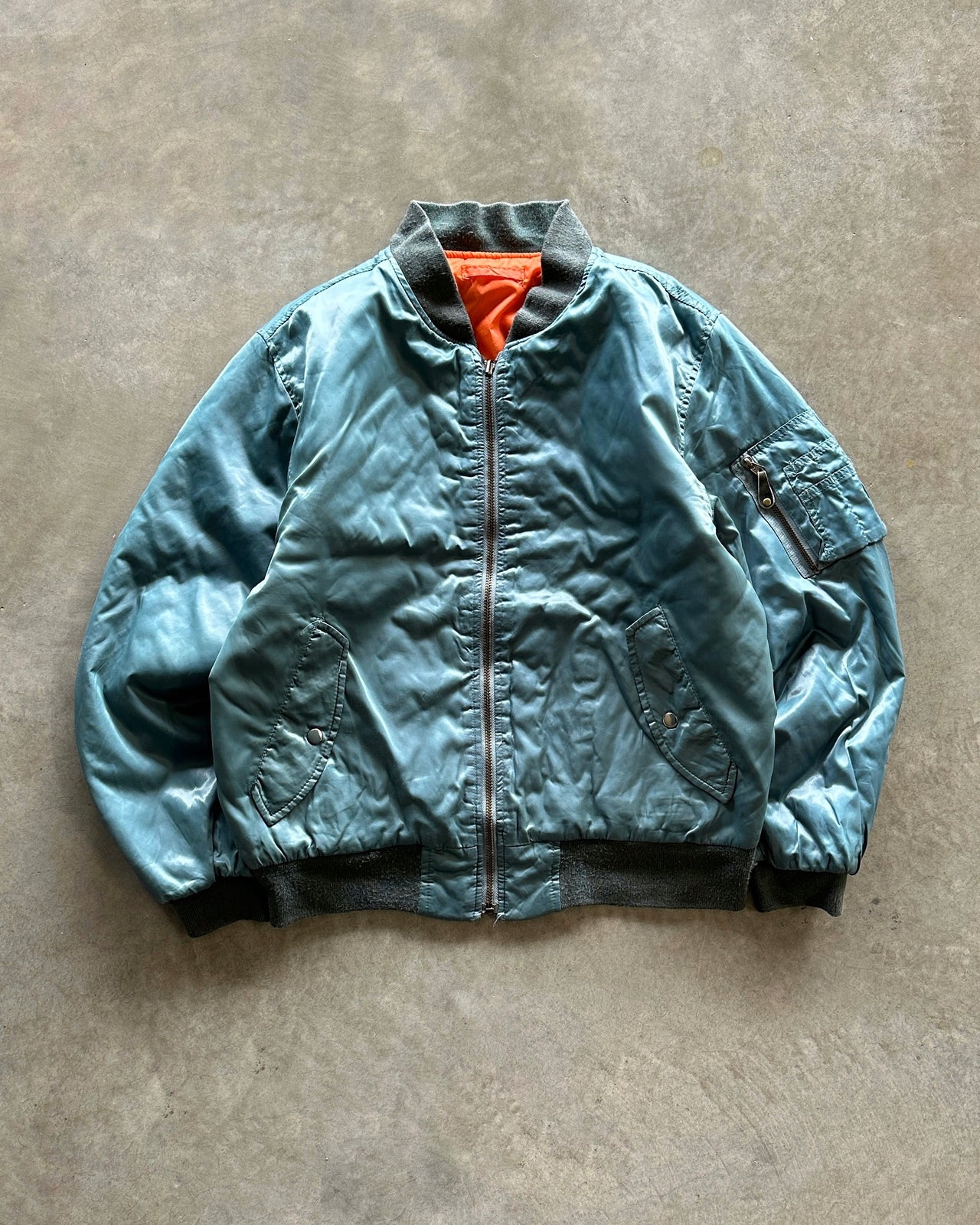 1990s MA1 bomber jacket (L)