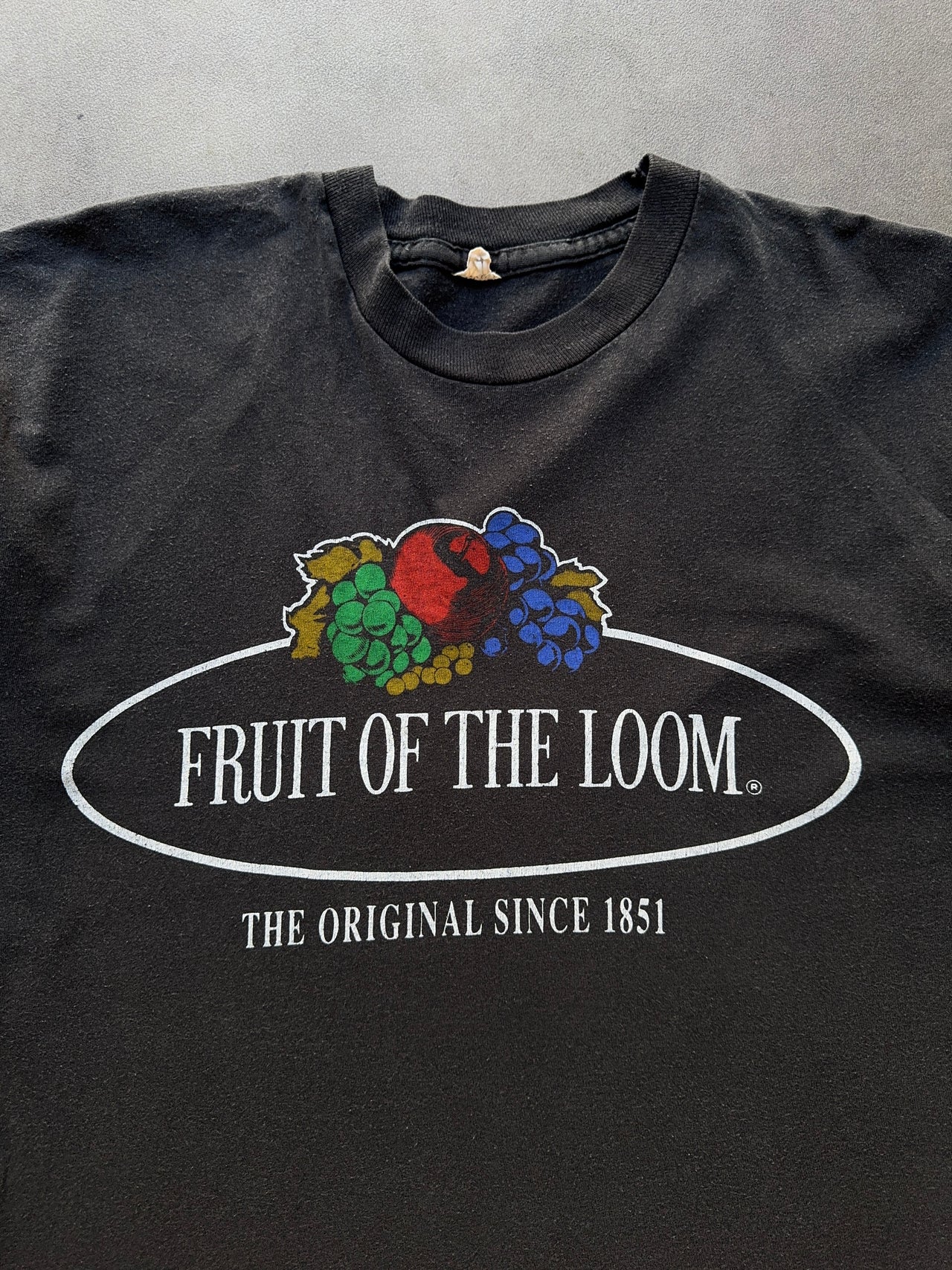 1990s Fruit of the loom tee (L)