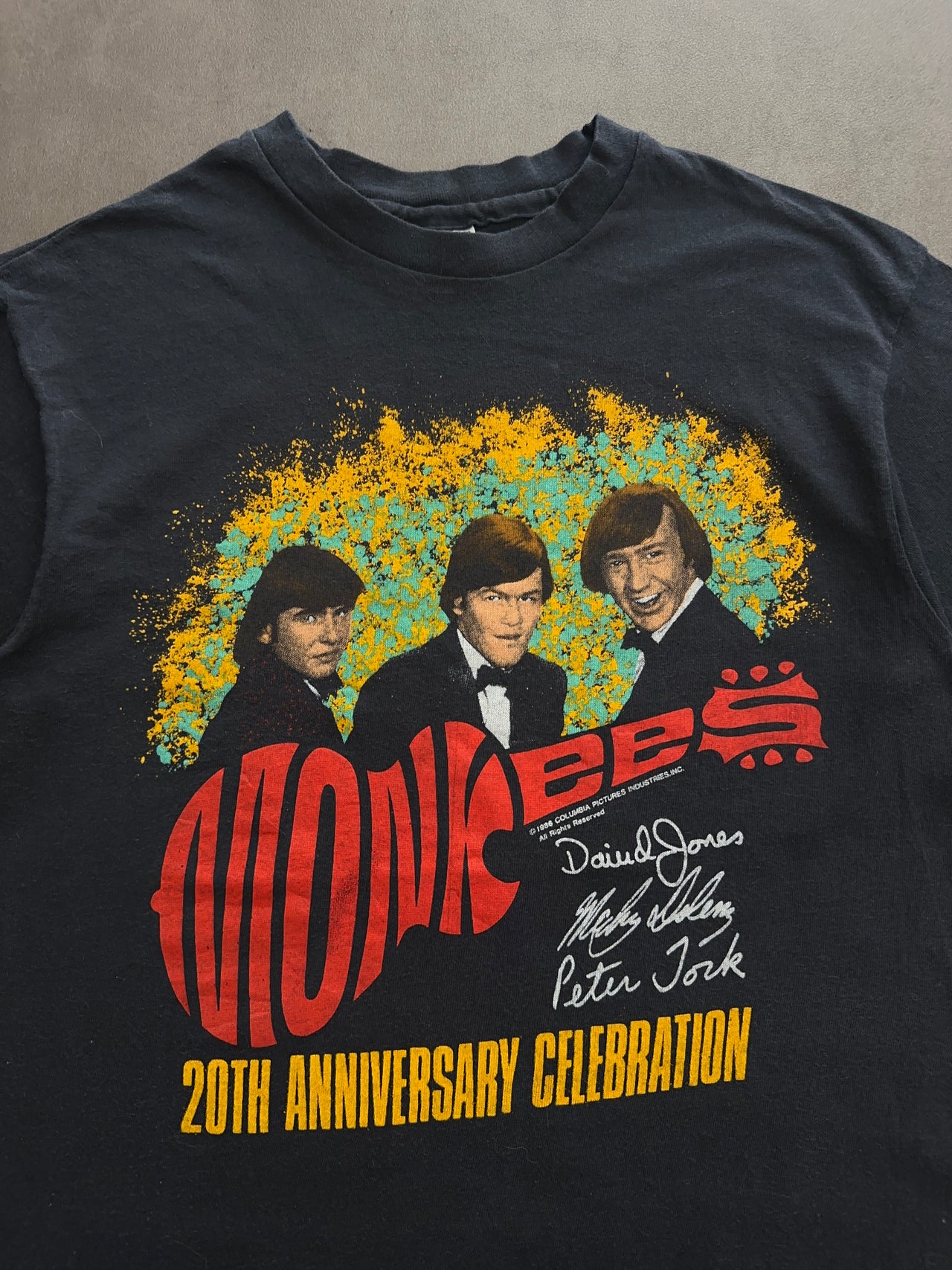 1980s Monkees tee (M)